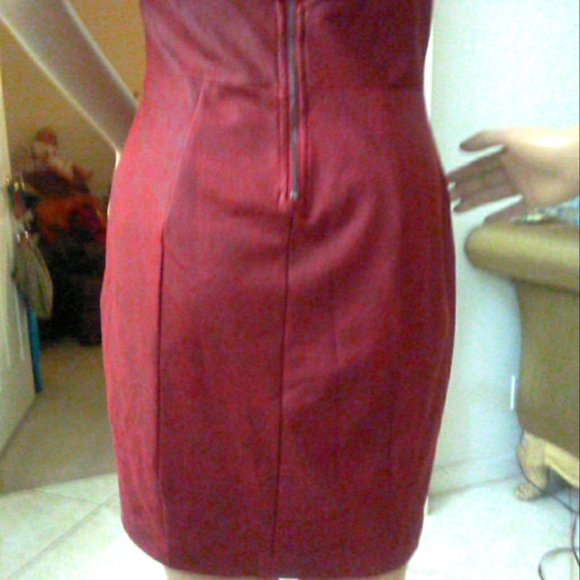 BNWOT SUEDE-LIKE DRESS BY GUESS MARION W/ SILVER DECOR & RHINESTONES SZ 4 BEAUTY - Picture 11 of 11